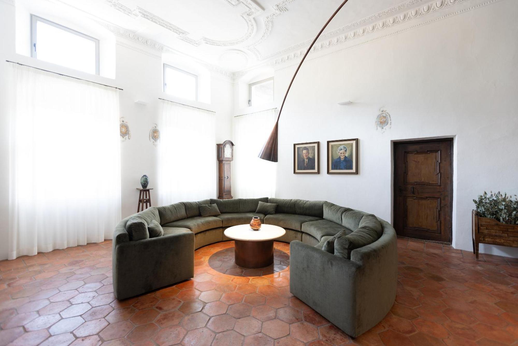Ansitz Layshof Apartment Turm Мерано Экстерьер фото